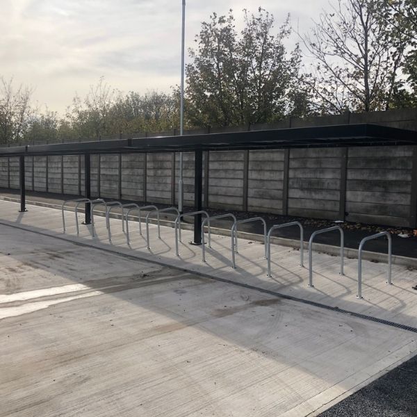 104241 fietsoverkapping fietsenstalling aanleunbeugels fietsparkeren